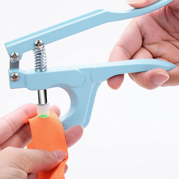 thumbnail image 2 of 51-Piece Metal Snap Fastener Kit With Hand Press Tool – Sewing Buttons & Fastening Tool Set 2 of 4